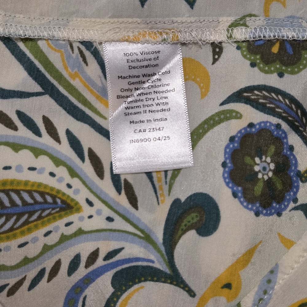 Talbots Cream Floral V-Neck Long-Sleeve Blouse Petite Large - Picture 7 of 7